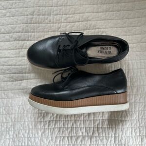 Bleecker and Bond platforms 307